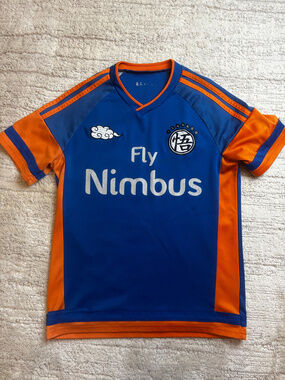 Box Lunch Dragon Ball Z Goku Fly Nimbus Soccer Jersey Blue Orange